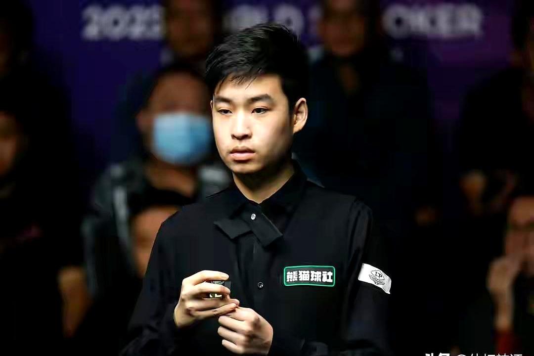 罗伯逊赛后那句“感谢斯佳辉”，真是绝了！他自己都承认，要是斯佳辉没被瓦菲