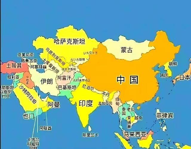 一场战争，彻底撕碎了我对伊朗的“无知”。以前真没觉得伊朗是个什么大国，直到最近看