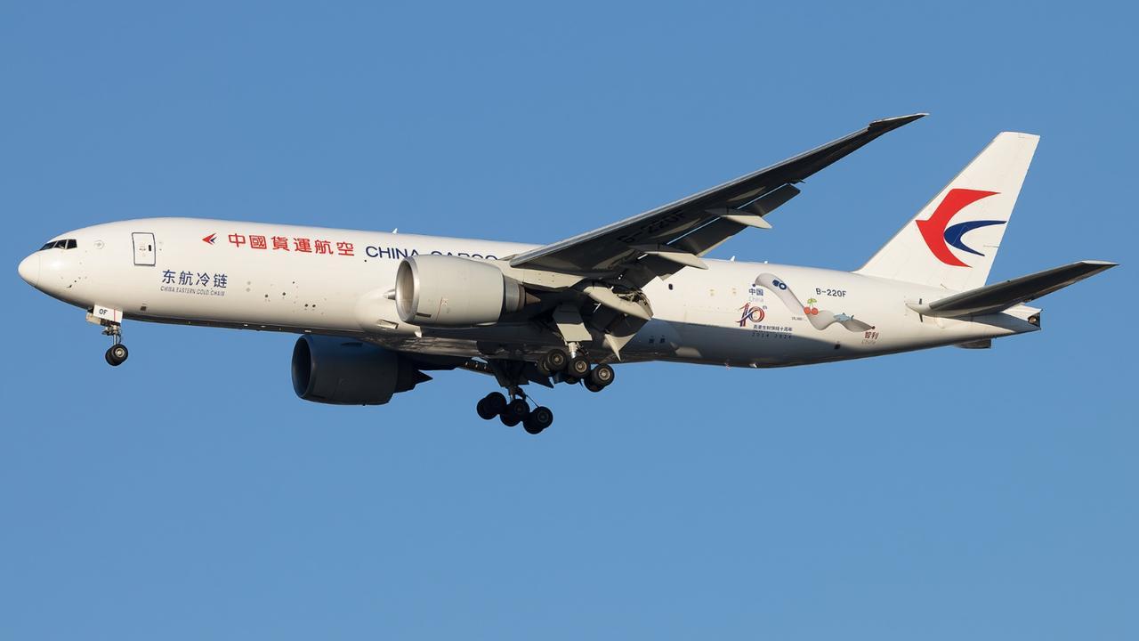 500架波音737MAX客机的采购计划，现在直接摆在了特朗普政府面前。4月23