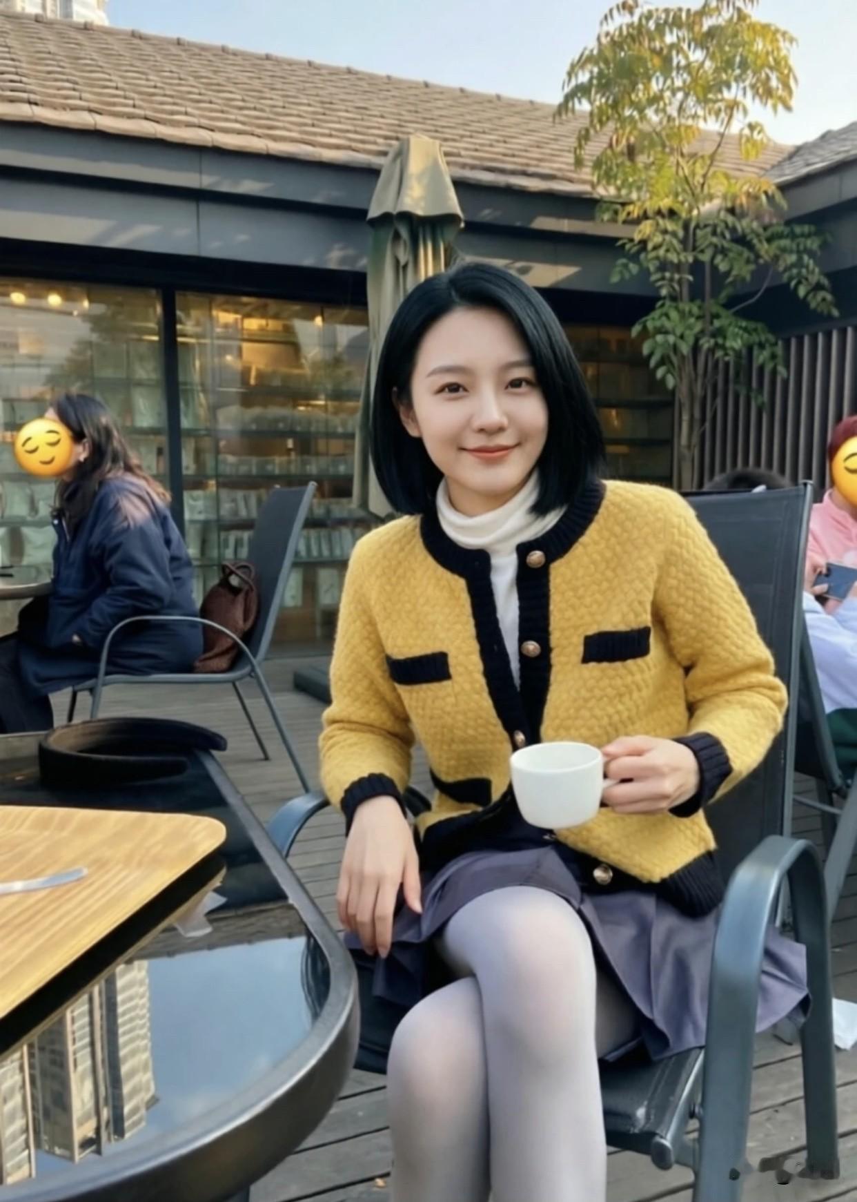 时尚穿搭,今天出门穿什么?静坐花前饮，笑看人间事。