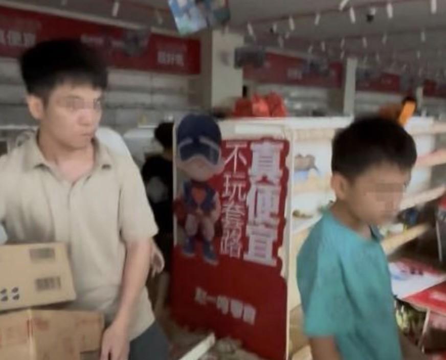 我评论了一下怀集水灾后疑似哄抢超市事件，可真的是跟捅了马蜂窝了一样，一群广东IP