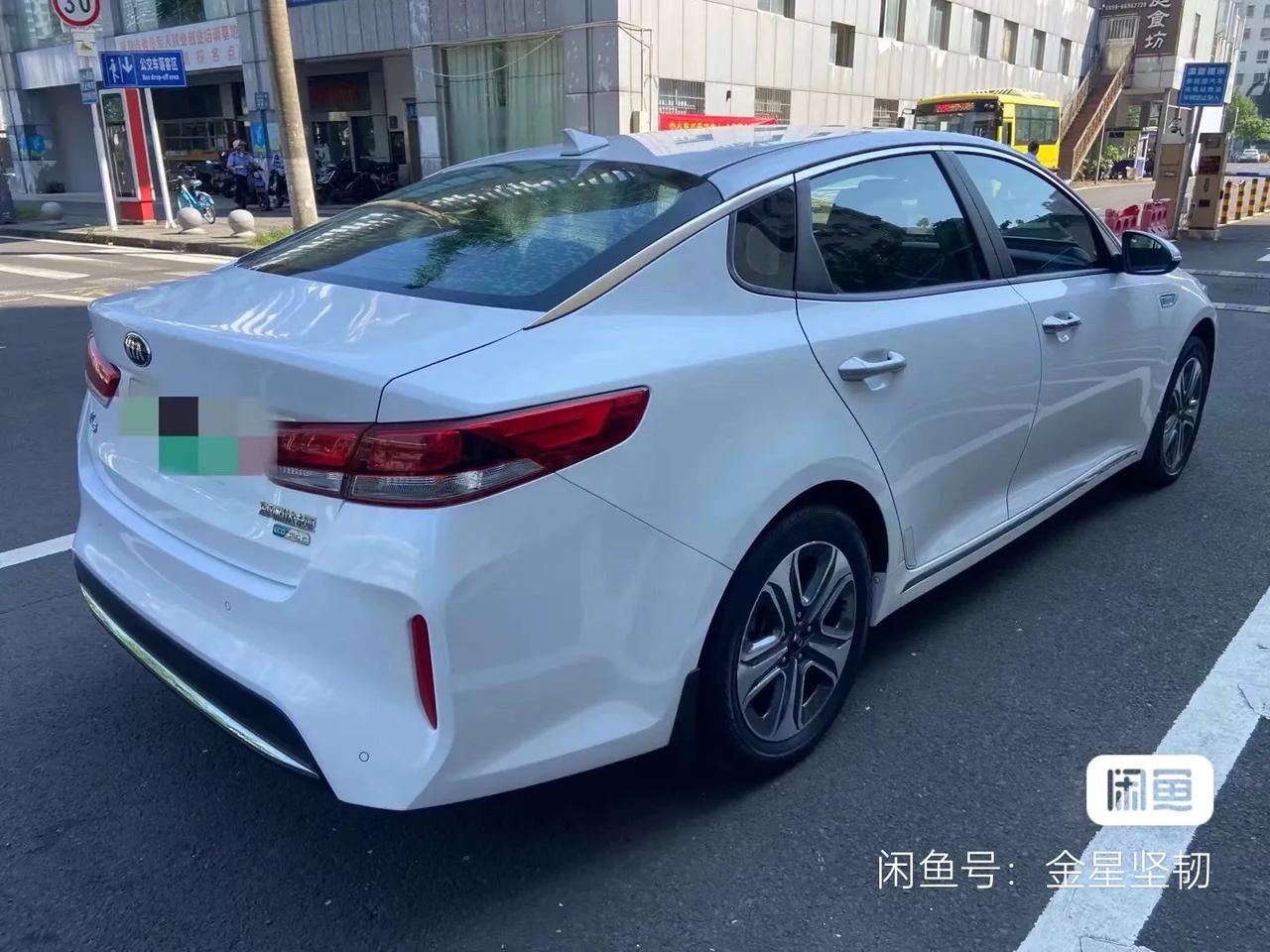 起亚的车在全球口碑都是不错的可就是在我们这里不被认可很多起亚4S店都关门倒
