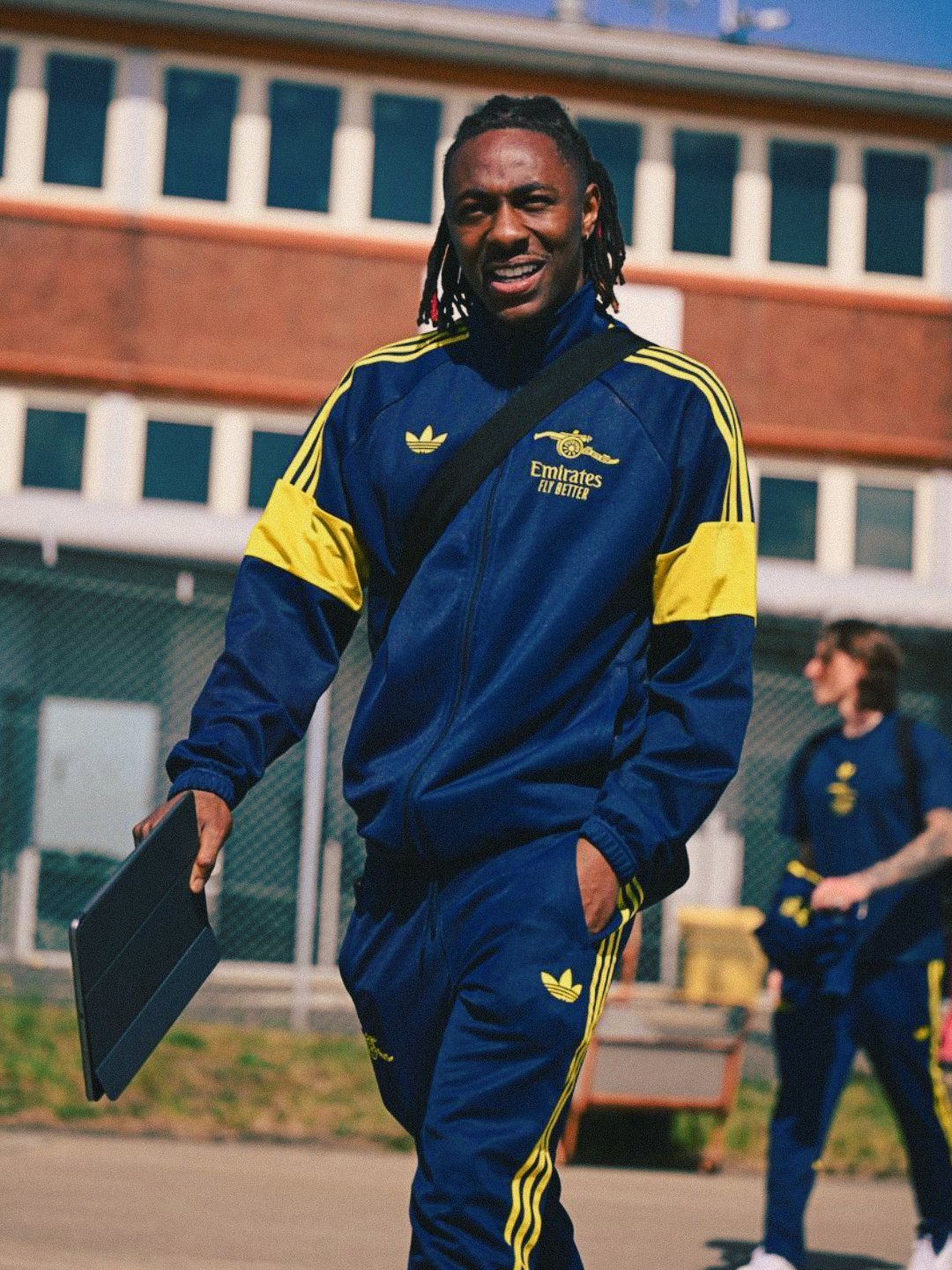 阿尔特塔赛前更新球队伤病：“哈弗茨打不了，埃泽已经准备好了。卡拉菲奥里明天可以上