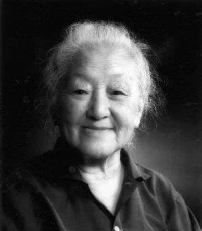 1978年，原子弹之父钱三强的妻子在菜市场摸了一下冬笋，售货员见她的衣服上布满了