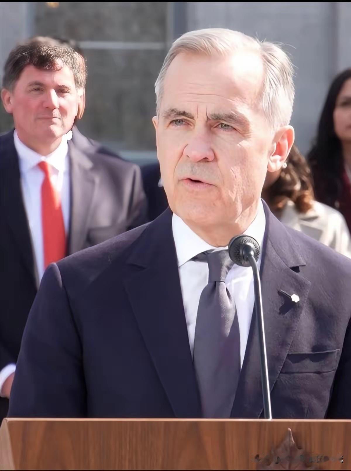 加拿大总理卡尼最近的讲话令人震惊在年终专访中公开划定了对华交往的红线，宣称包