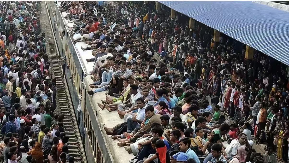 印度最终可能会成为地球大患，不是因为它有多强，而是因为它无限制的人口增长，印度现