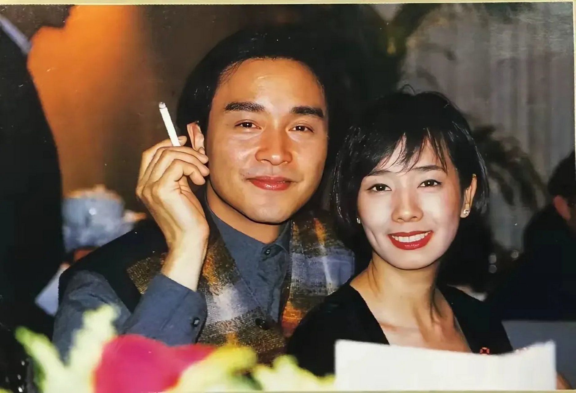 2003年，张国荣结束生命前，突然约前女友毛舜筠吃饭，见面后张国荣第一句话就问：