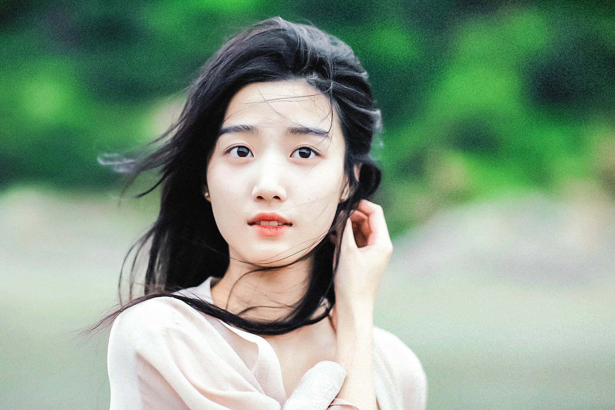 春风拂面🍃💧卢昱晓