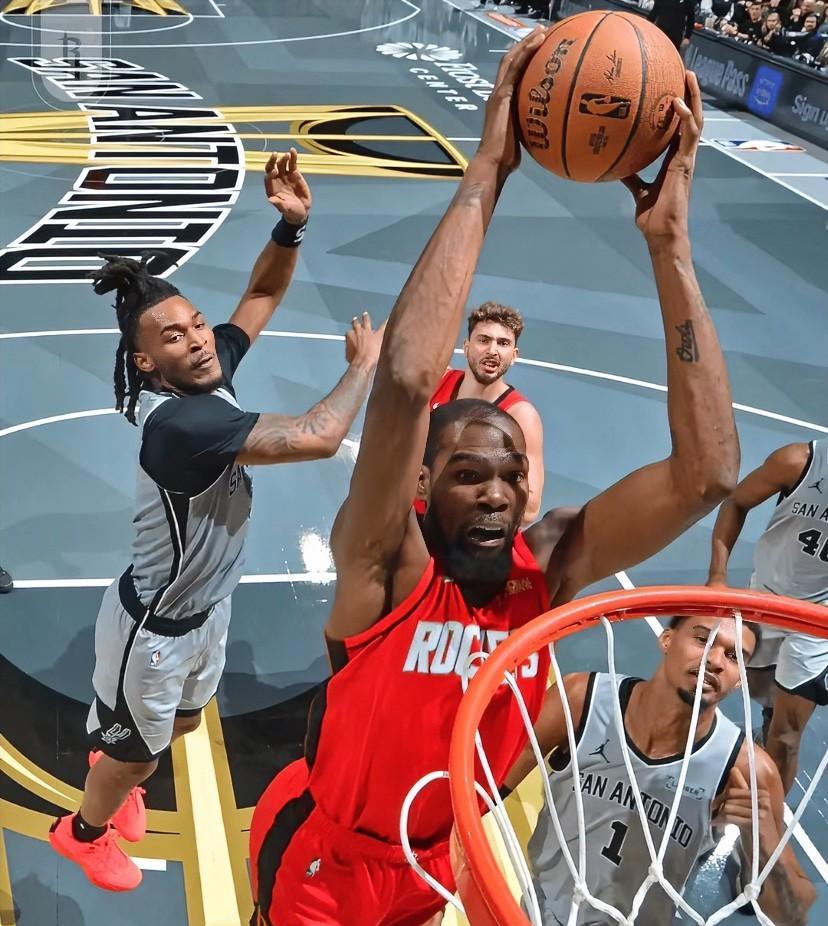 火箭输掉德州内战，原因已经很明显了！1、火箭没匹配上马刺的强度，马刺是更希望触