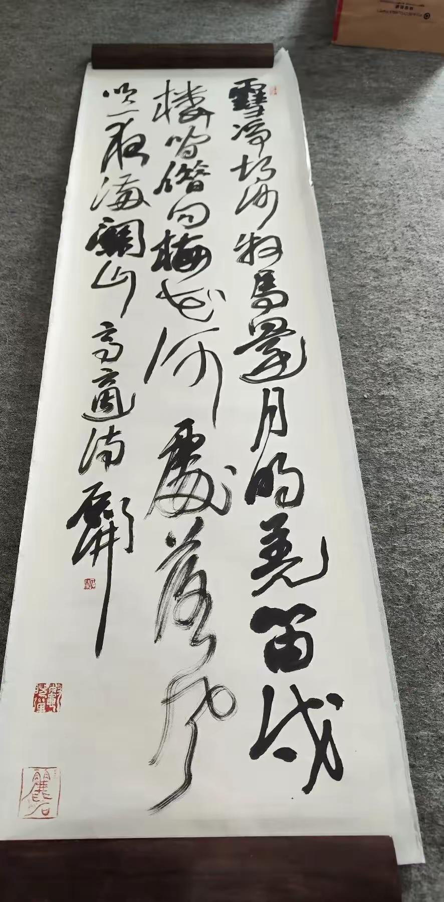 石开先生上世纪90年代的书法作品，就这风格，咋看都与浙江的乱书王冬龄有的一比，与
