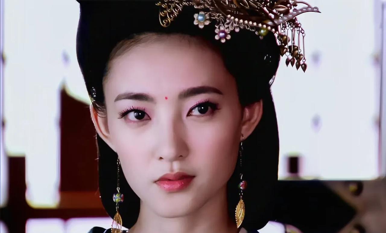 刘晓庆演短剧，我忍了李若彤演短剧，我也忍了王丽坤演短剧，我真忍不了刘晓庆李