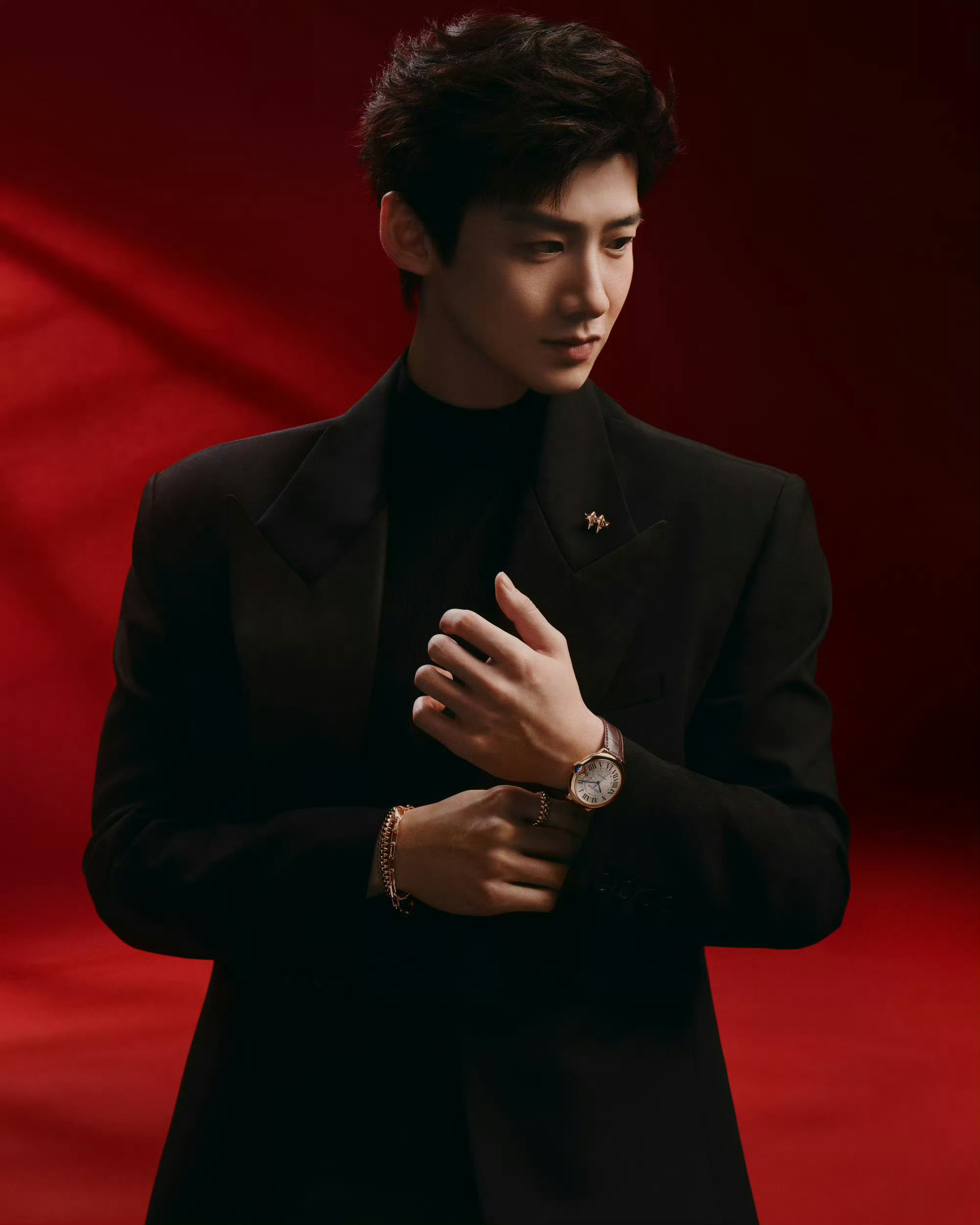 白敬亭卡地亚新物料，好高级的帅气