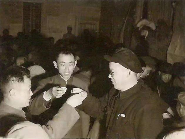 1949年，兰州宣告解放，63军军长郑维山没有庆祝胜利，而是来到彭总面前负荆请罪