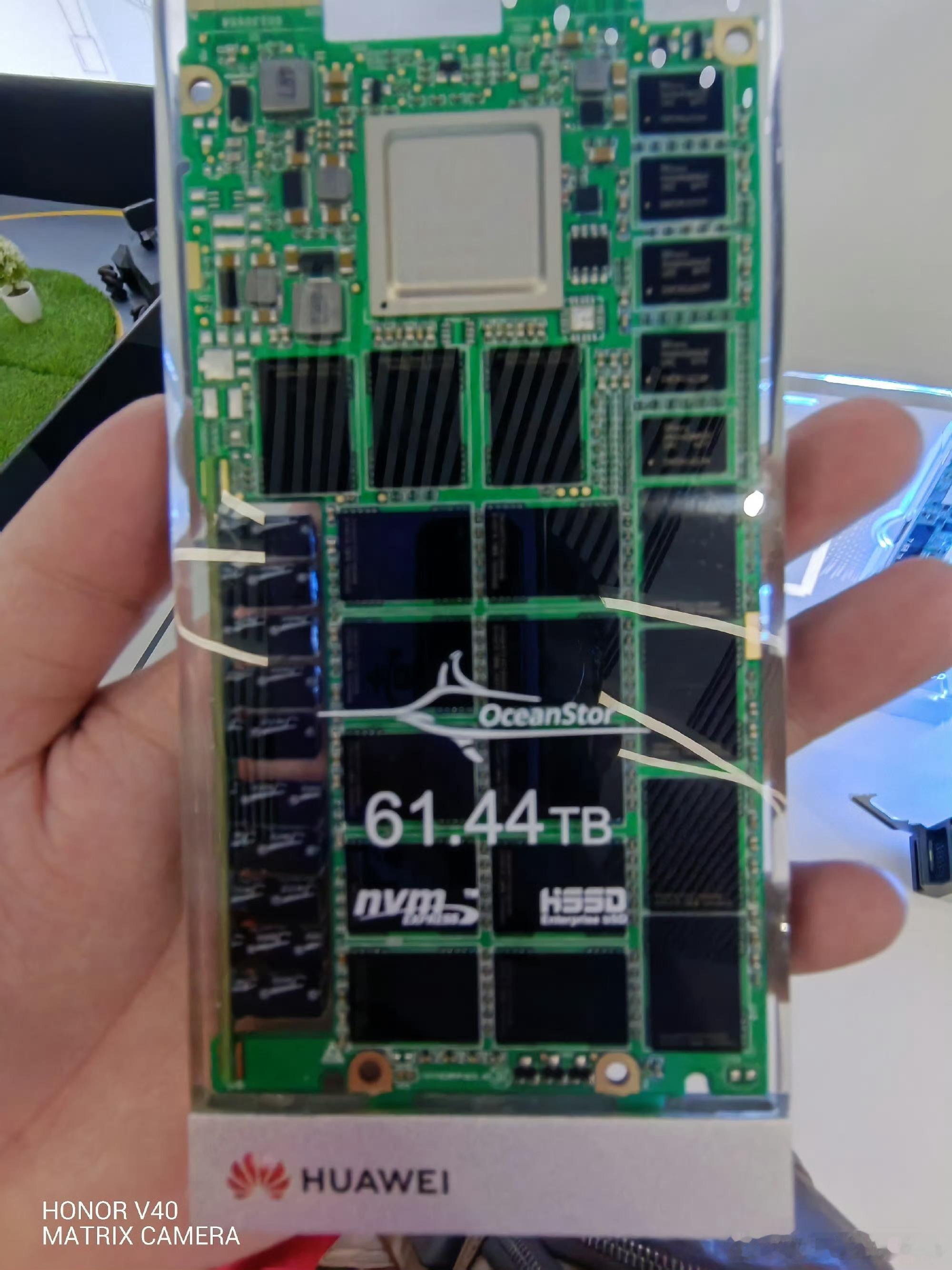 1盒内存条堪比上海1套房当年能换半套房的内存条，现在估计至少一套房了内存上涨真的