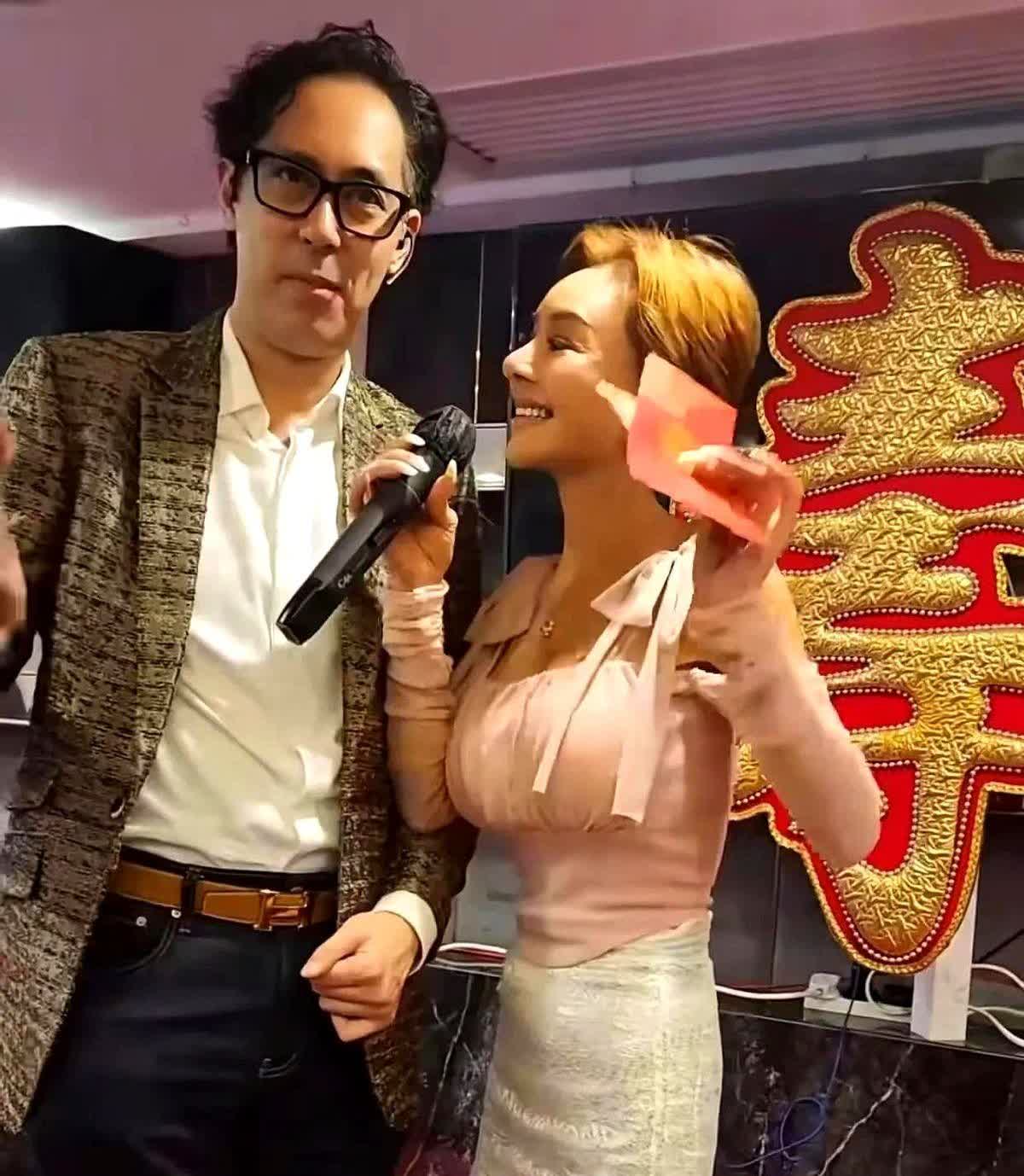 波霸艳星叶子楣曾是无数男人心中的梦中情人！再次现身陈惠敏生日的叶子楣，身