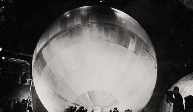 1944年6月，四川起飞的美军B-29轰炸机把日本炸得面目全非，日本人竟然放飞1