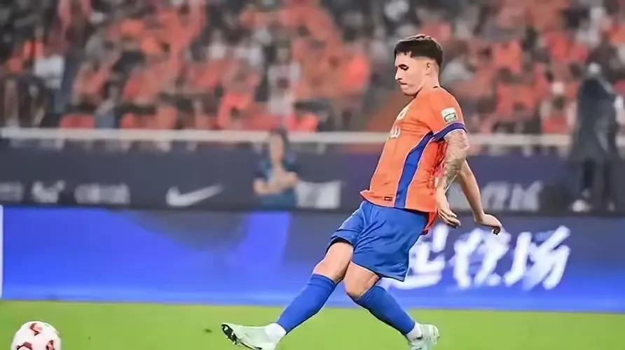 汇总目前泰山队球员流动消息：外援：瓦科会回来，虽还没签但其他俱乐部没有好的报价