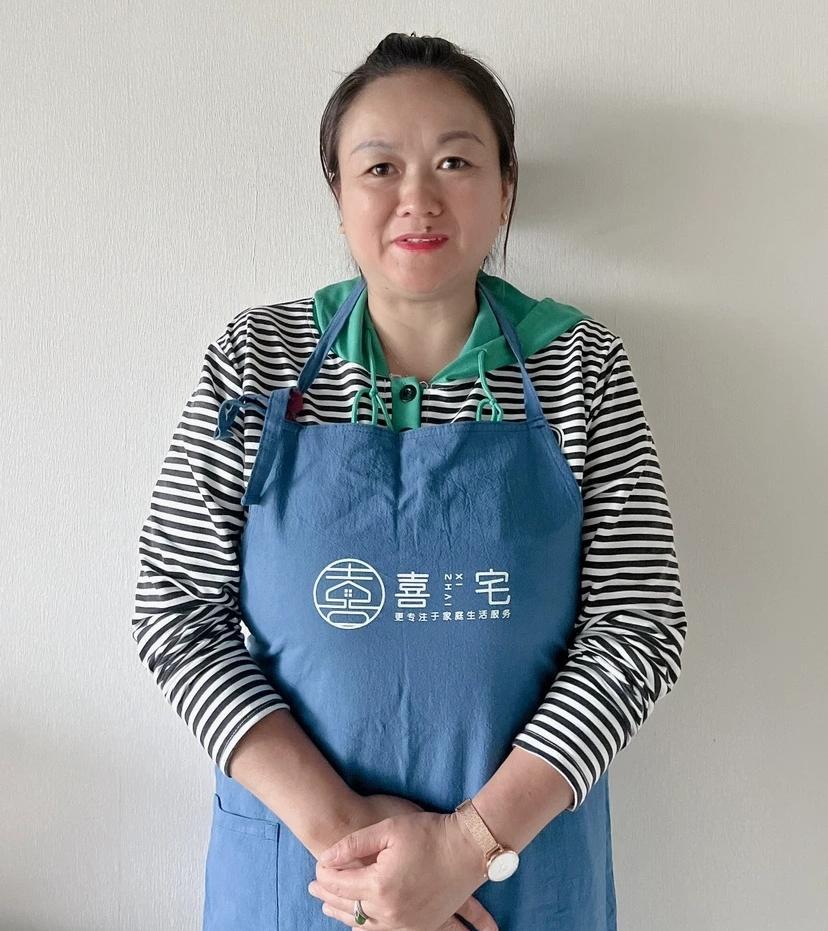 有请钟点工给家里做饭的，一定要听我的劝，千万记住留她吃完饭收拾完再走，不要让她做