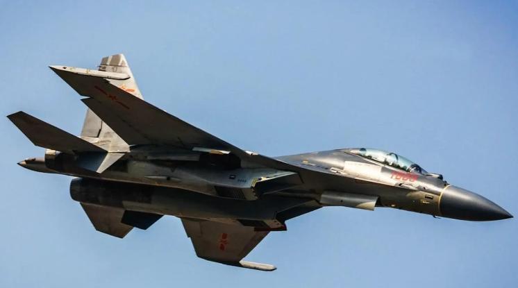 很多人以为这是我们雷达眼瞎，被对方偷袭了。错了！真相是现代空战的逻辑变了！在隐身