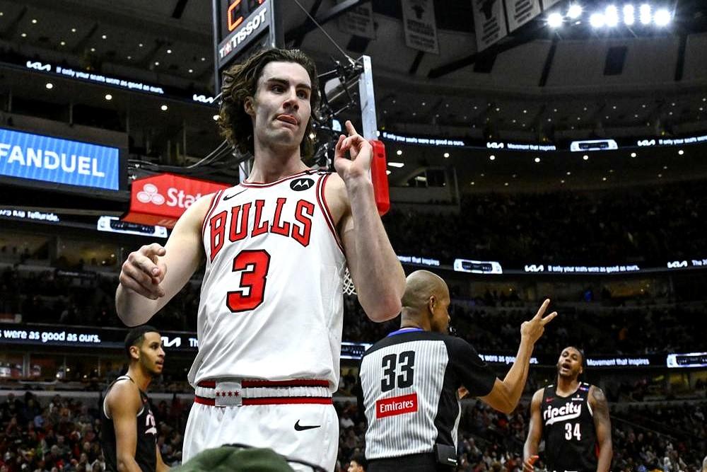 公牛队这操作，有点看不懂了。去年吉迪打出全能数据，公牛队二话不说，直接拍出4