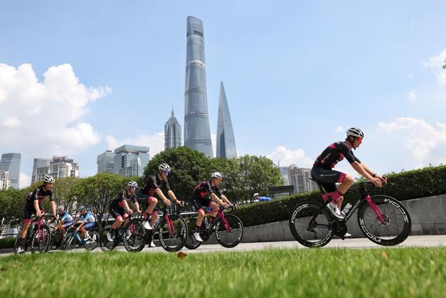 这项升级为UCI2.2级别的环上海·新城自行车赛, 缘何被国际车手频点赞