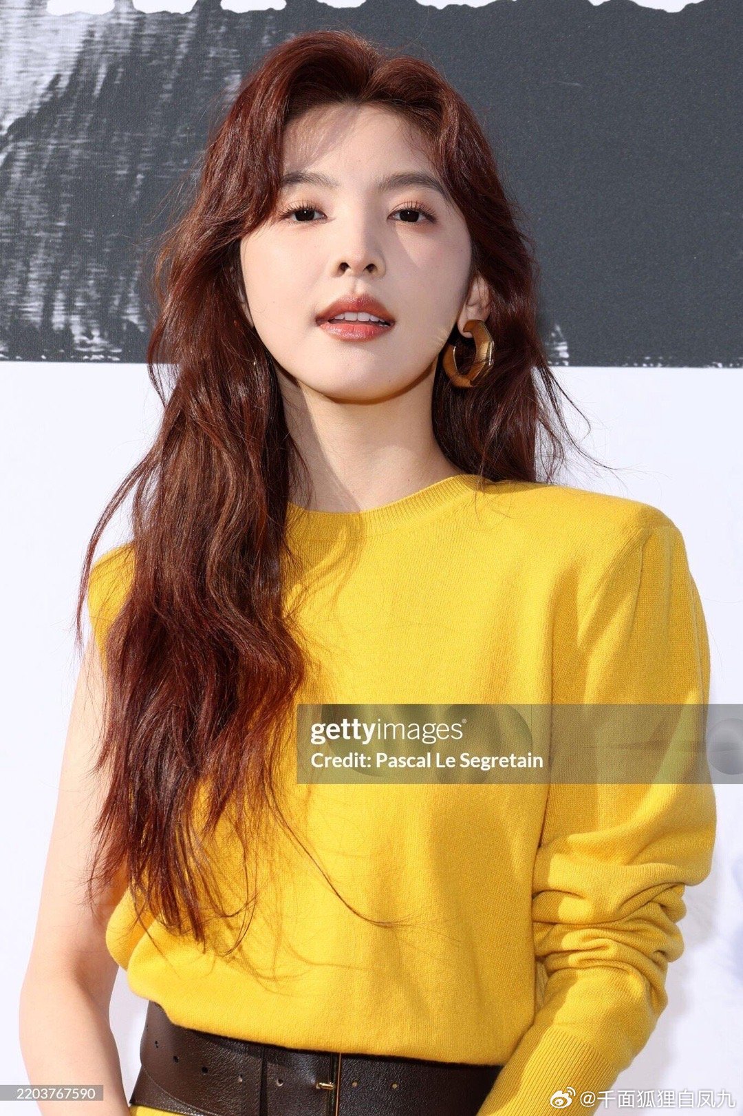 无惧生图！章若楠也是G社最严厉的妈咪！章若楠两次看秀对比图来了！一年比一年大气了