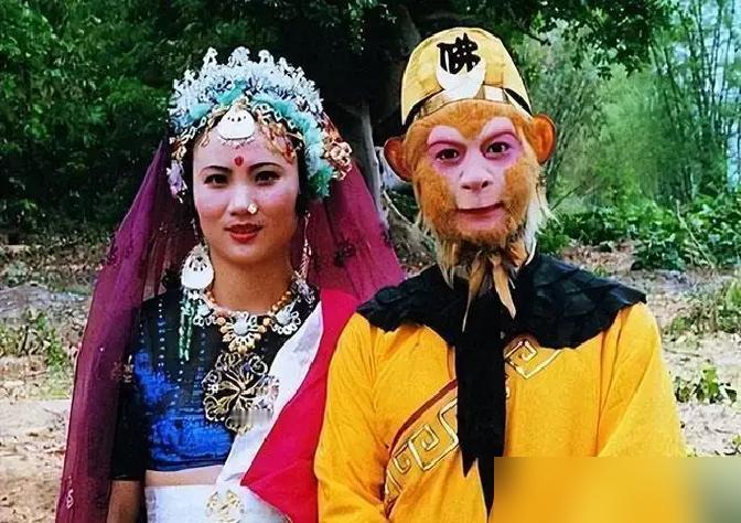 杨洁导演一道铁令，几乎焊死了六小龄童的桃花运。但一次高空坠落，直接把铁律砸出