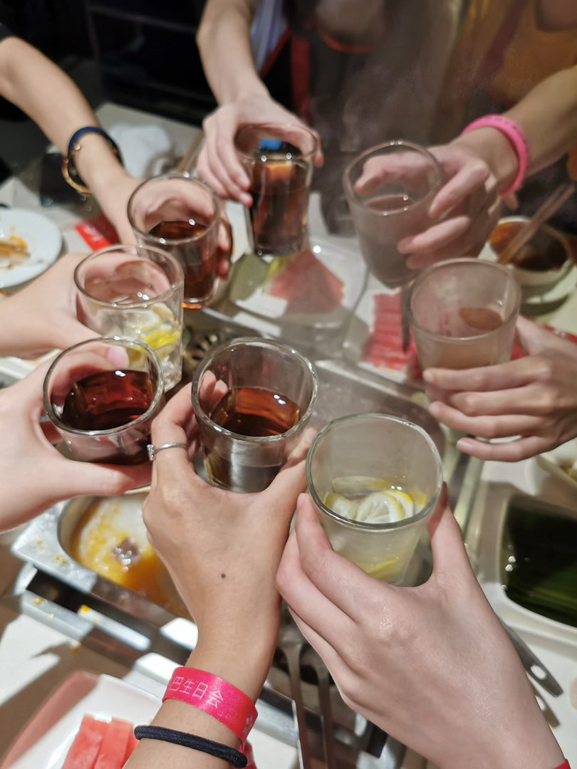 今年也一定要一起吃火锅～​​​