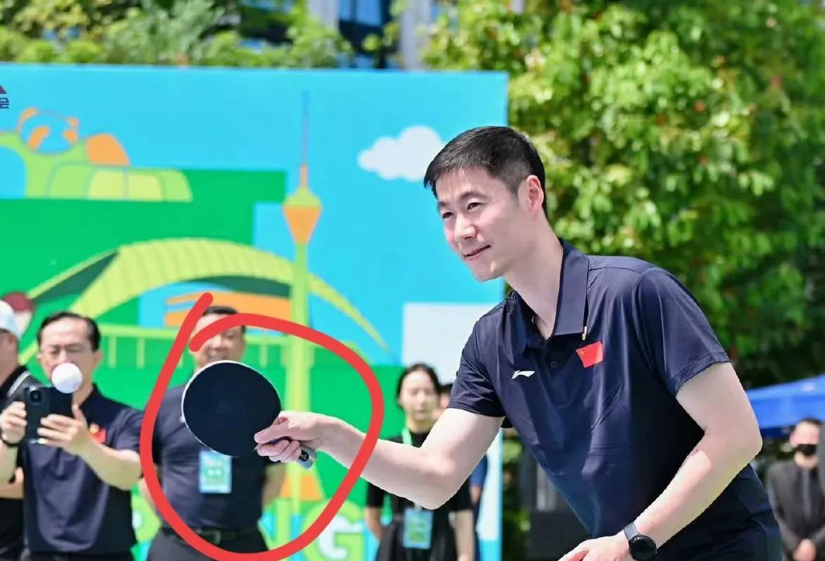 大力这次是真的错了但他不是错在说国乒是一个集体，也不是错在不安排运动员接受采访