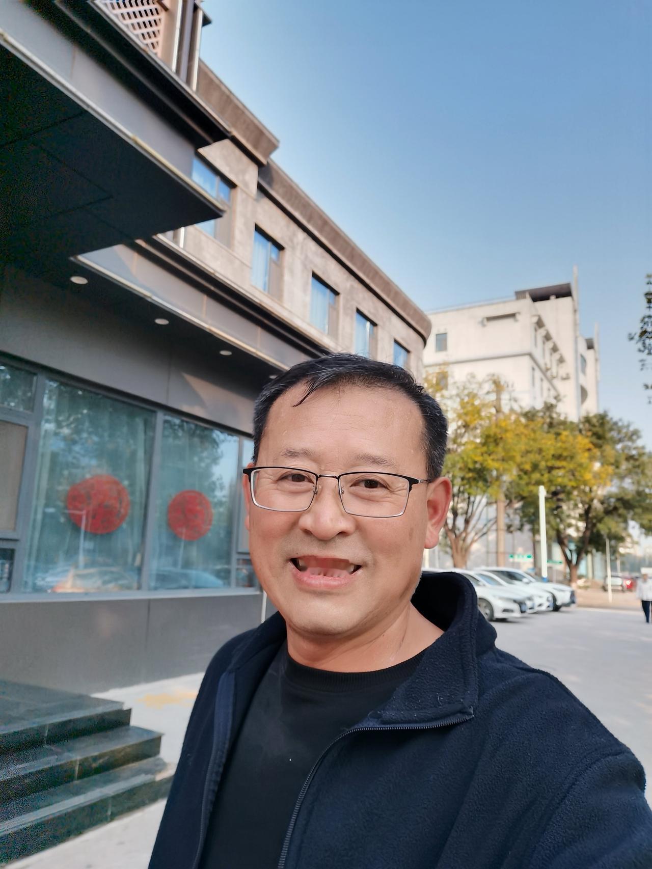 如何对待戒烟中的偶尔破戒？有人禁不住他人的劝说，在戒烟中途，破戒抽了一根，这