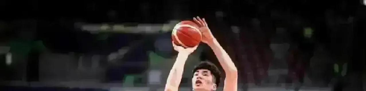 2米16中国巨人杀疯了西乙总决赛G2，余嘉豪18+9+3把穆尔西亚从悬崖边