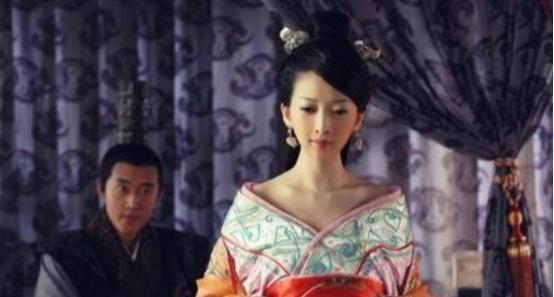 史上最强“隐形”皇陵：汉文帝如何用一座空坟忽悠世人两千年？1699公里外的凤凰