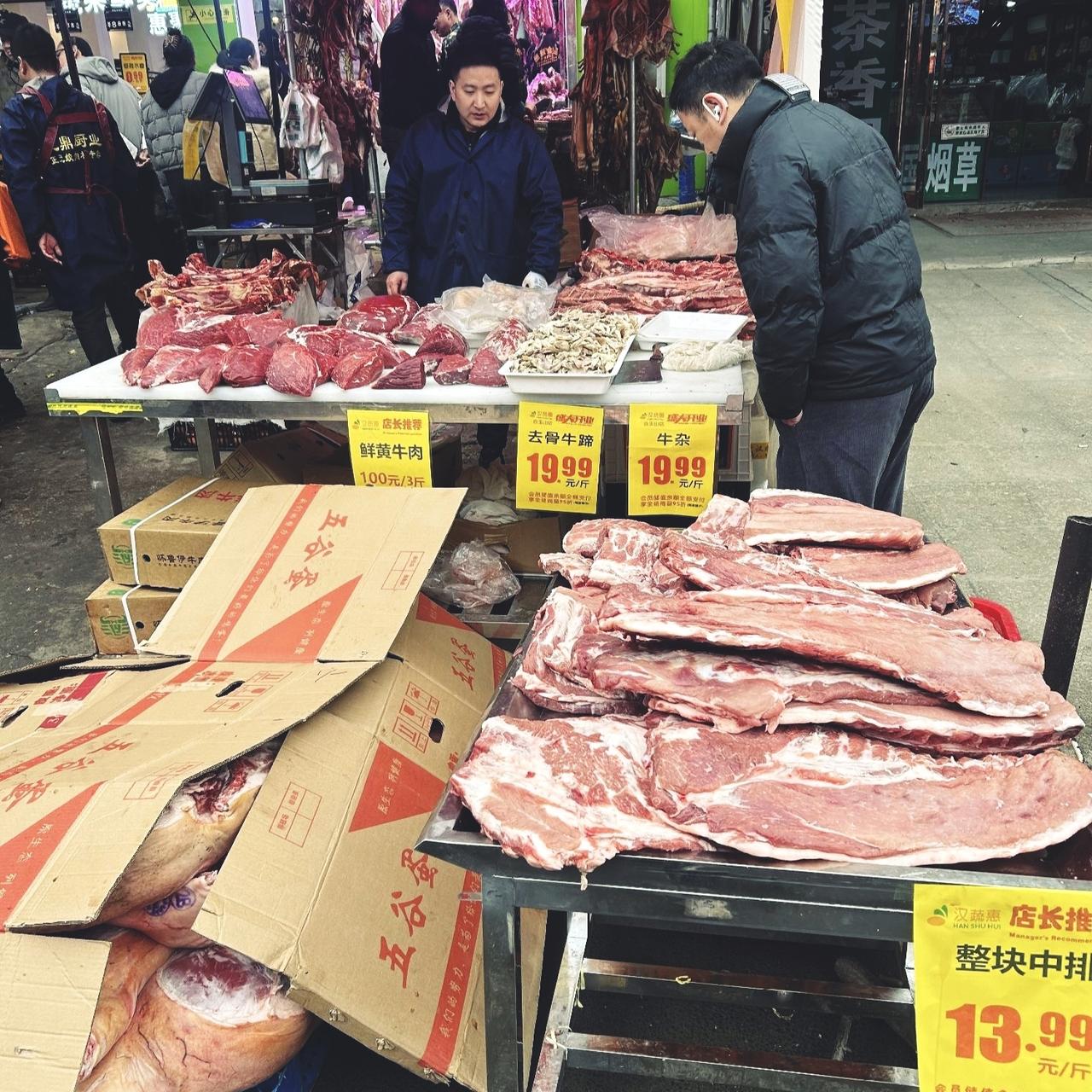 在广东潮州待了二个月，风景特美，气候也很好。就潮州别的不说，牛肉是真的贵，尤其