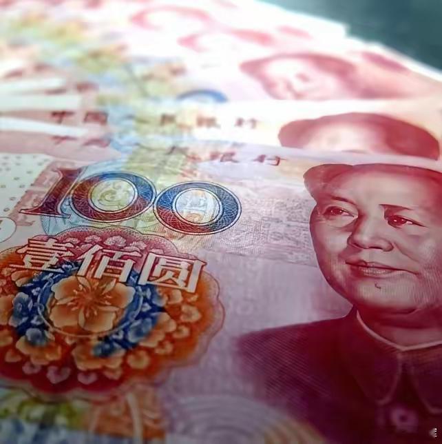 为什么总有人说，在美国赚三千美金，不如在中国拿三千人民币过得踏实？光看数字和汇率