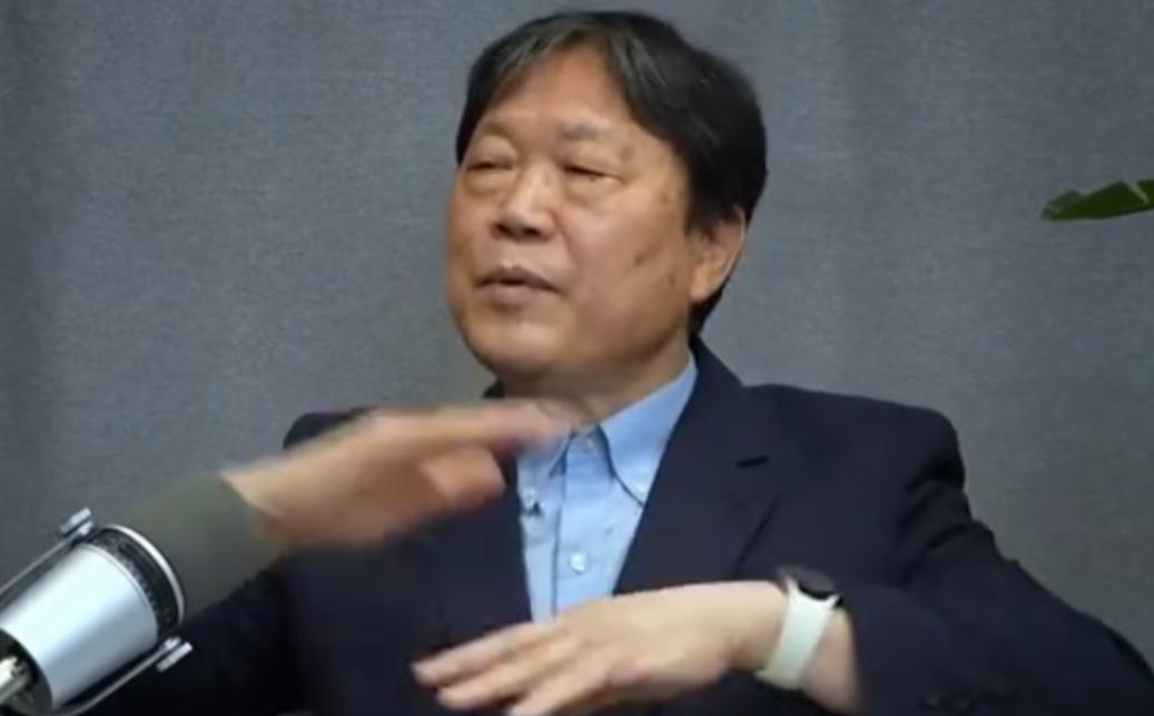 中国不打算救助美国了！美国国内36万亿美元的国债正在爆发，然而在08年金融危机，