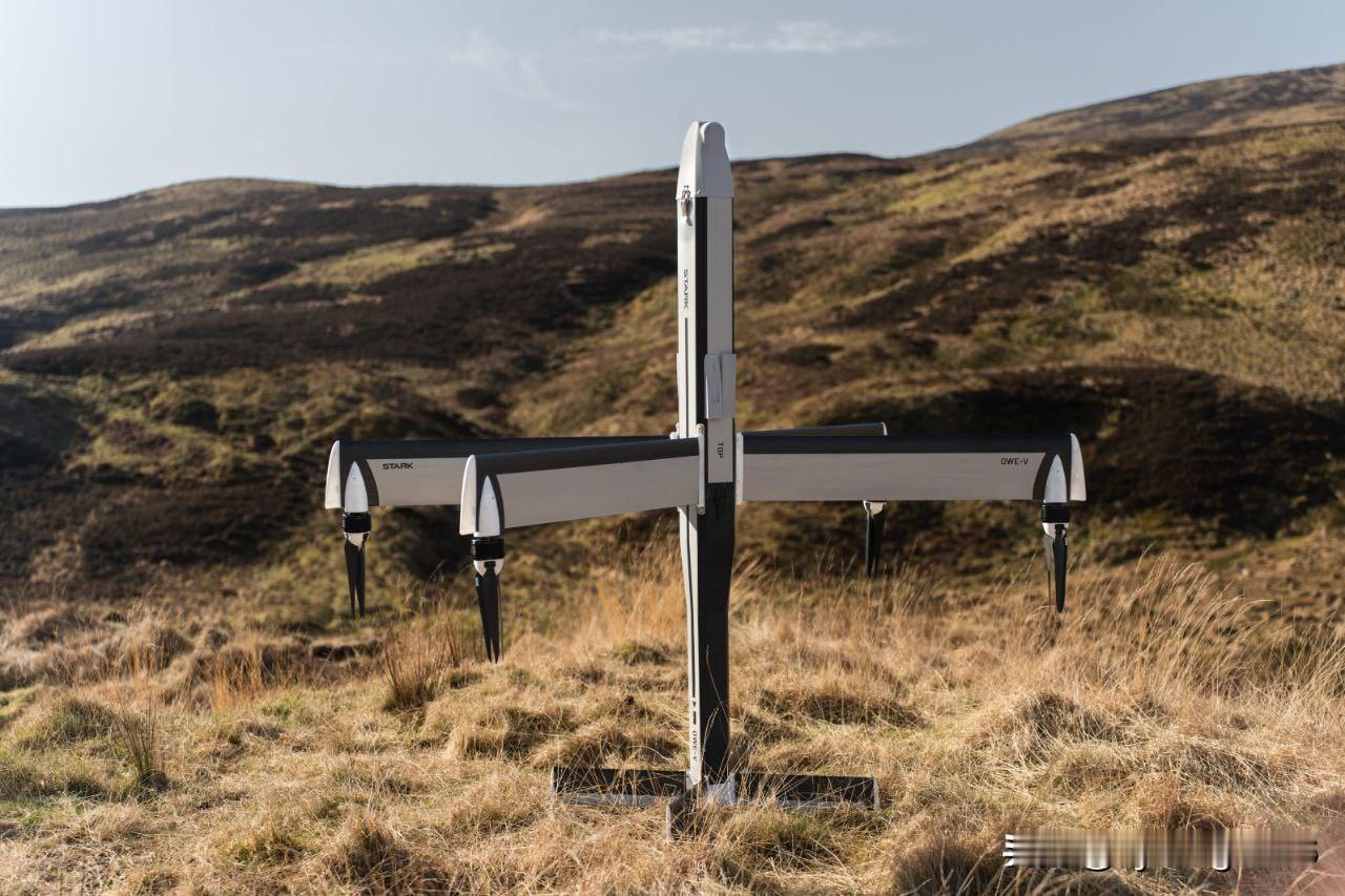 🇩🇪德国陆军计划向三家公司授予三份合同，每份合同价值3亿欧元，共计采购