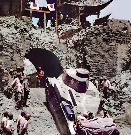 1939年2月，日军突袭了原来由八路军控制的当时全国最大金矿——玲珑金矿，当时这