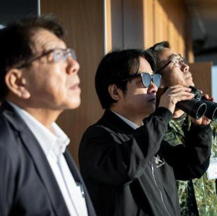 就在刚刚，“台独”分子赖清德发表声明，9月18日上午，赖清德跑到屏东九鹏