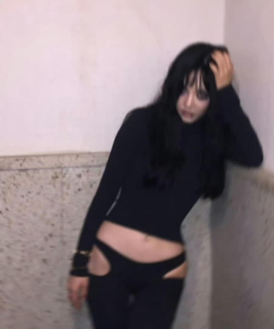 这个衣服😭😭😭😭😭老煮想要梦女了