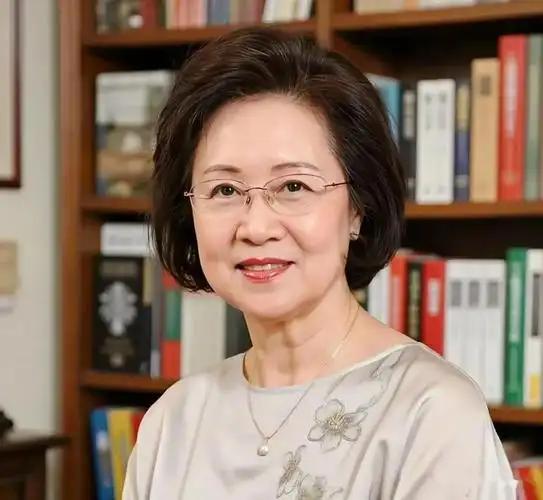 一位ICU医生说：“生命的尽头，我选择医院。不检查，不抢救，不治疗。只接受临终关