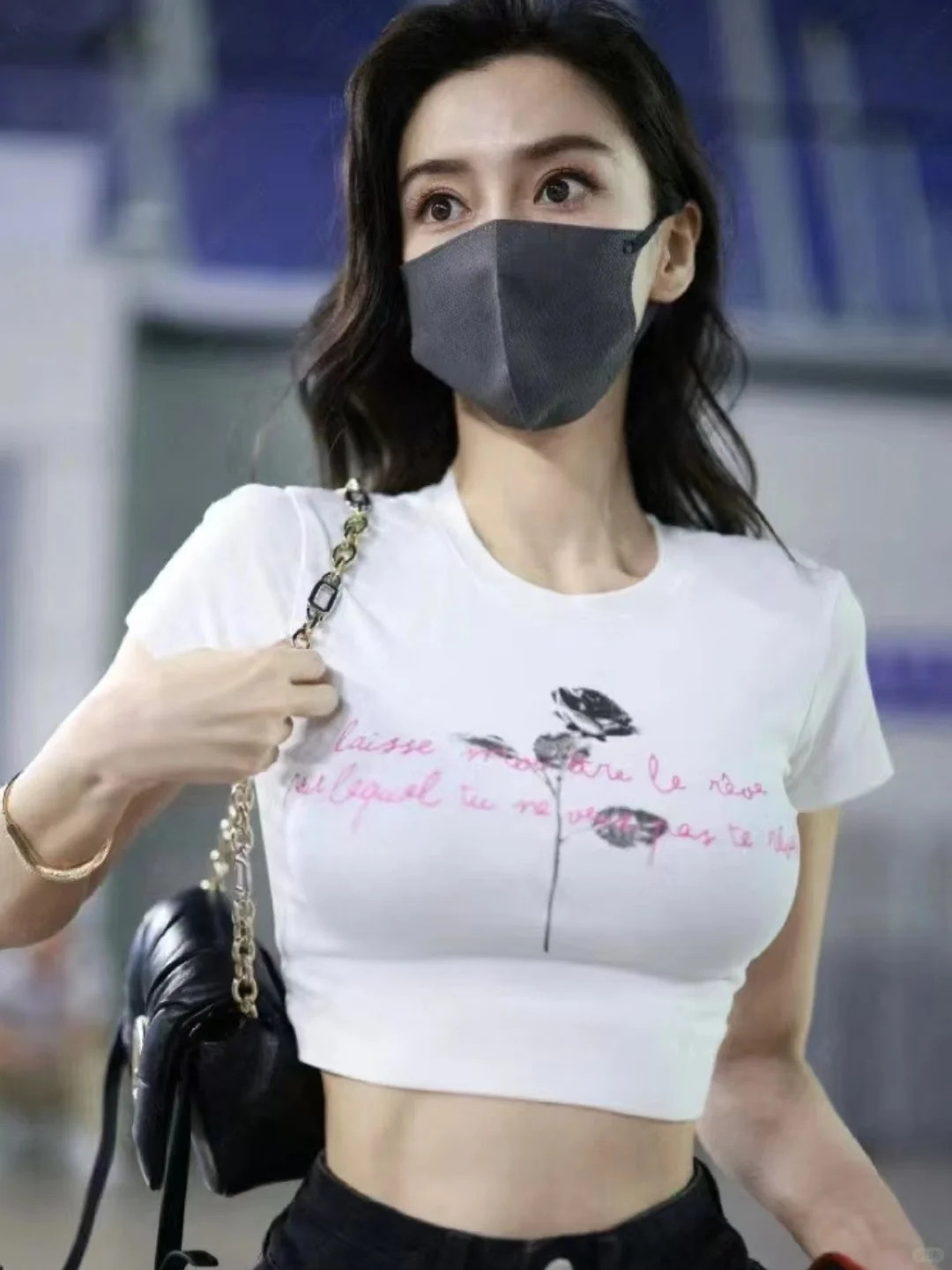 到底是什么能穿出baby这种型啊