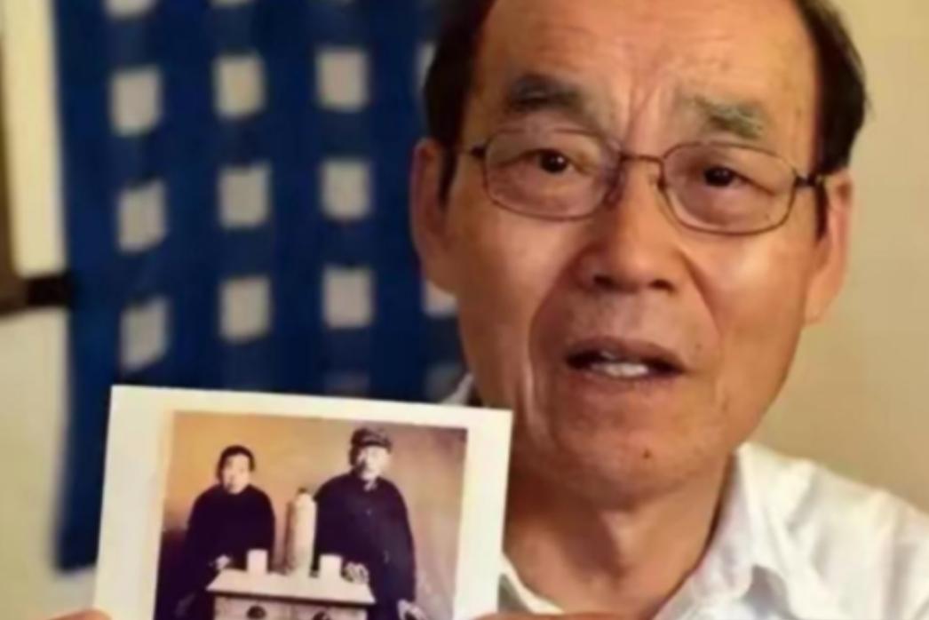 1994年，在被中国收养近50年后，日本遗孤赵连栋在踏上日本国土之后，再也没有给