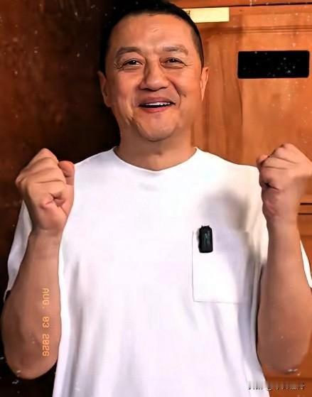李亚鹏新开的民宿大概率是不会亏的。​原因其实很好理解。​虽然李亚鹏做生意经常