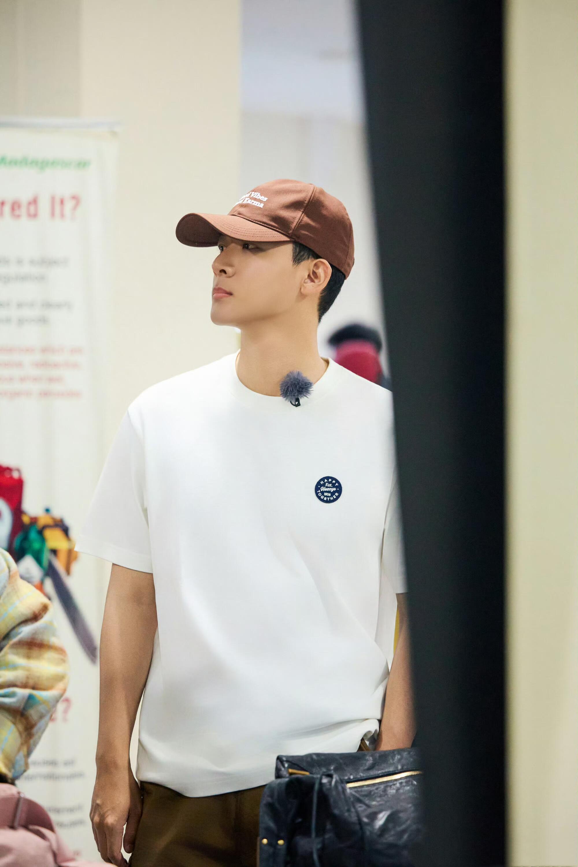 花少7戒断期要来了花少7作为张晚意的综艺首秀，这趟旅程直接让大家解锁了演员之外