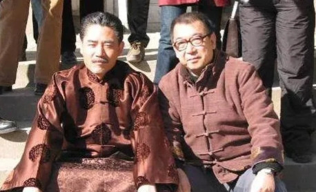 当年，《大宅门》才开拍第三天，投资方就要求换导演，不要郭宝昌，而是要请张艺谋来导