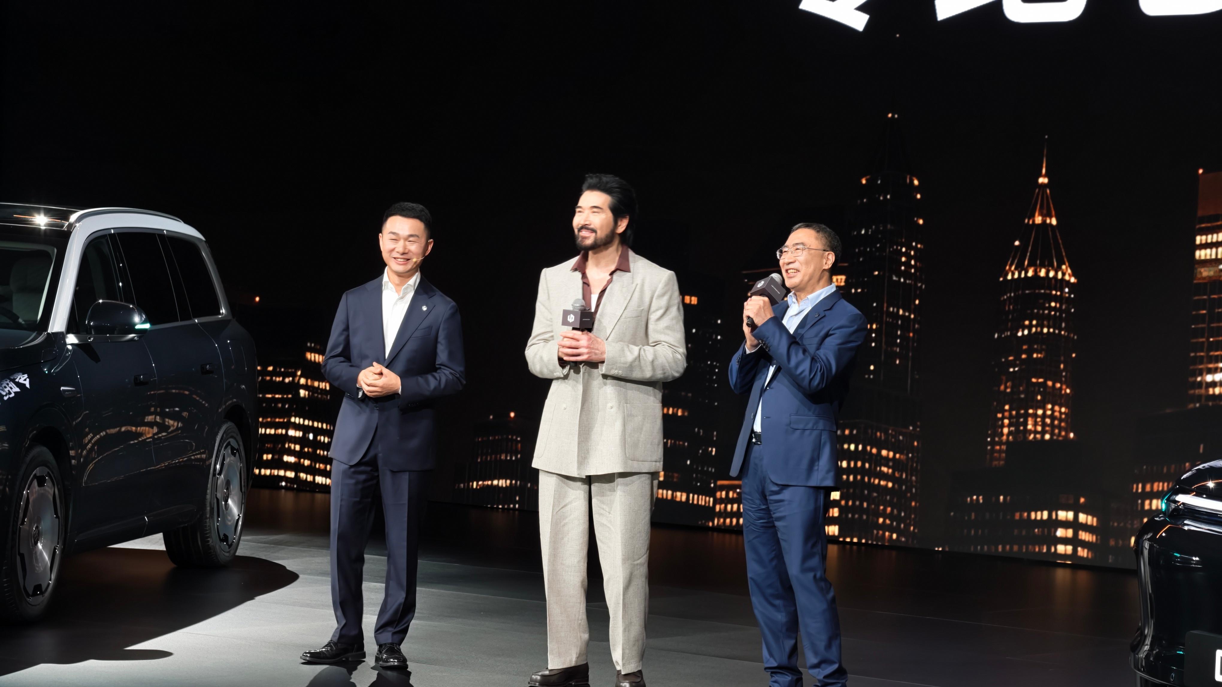 费翔老师的谦虚和温润是刻在骨子的美好～昨天现场看到他，会后群访间又接触到，真的感