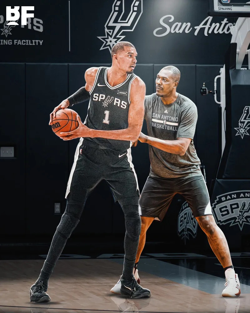 美媒Basketball Forever： 马刺球员维克托-文班亚马这...