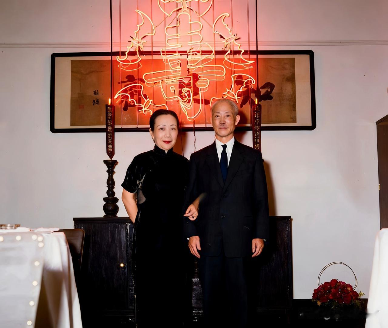 一九五八年，台湾，陈诚过六十岁寿辰时与夫人谭祥的合影。这不是演戏，也并非电视中的