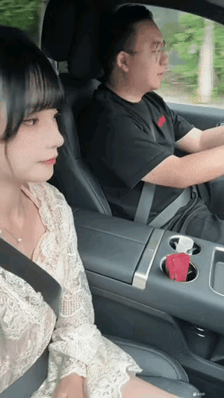 女：你解释一下我还是能理解的