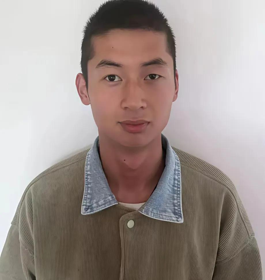 义乌那个23岁的外卖小哥的新闻，都失踪22天了，一点消息没有，后来有人发现他的电